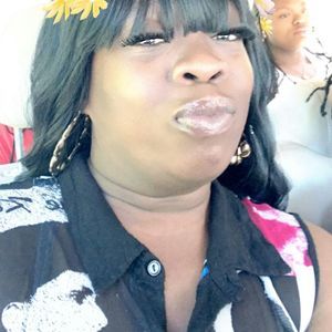 Meet your Posher, Brittney